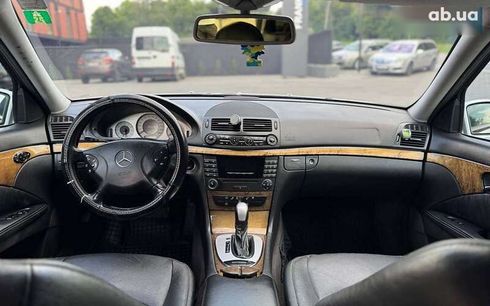 Mercedes-Benz E-Класс 2005 - фото 12