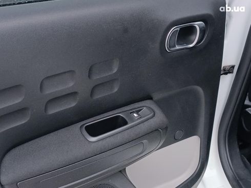Citroёn C3 2018 белый - фото 23