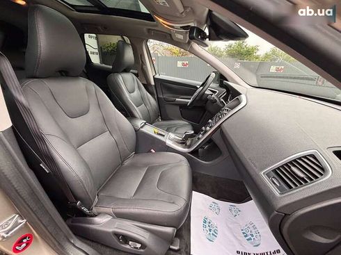 Volvo XC60 2015 - фото 25