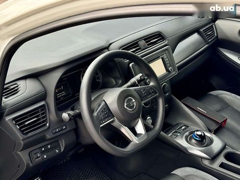 Nissan Leaf 2019 - фото 21