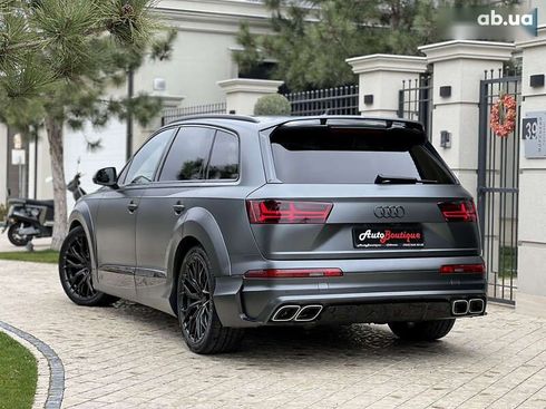 Audi Q7 2017 - фото 9
