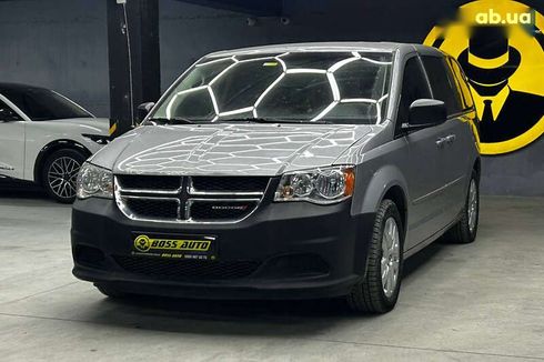 Dodge grand caravan 2017 - фото 3