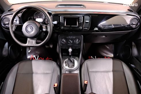 Volkswagen Beetle 2015 черный - фото 7