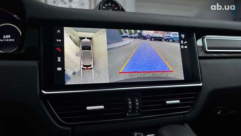 Porsche Cayenne 2022 - фото 30