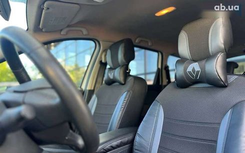 Renault Scenic 2012 - фото 12