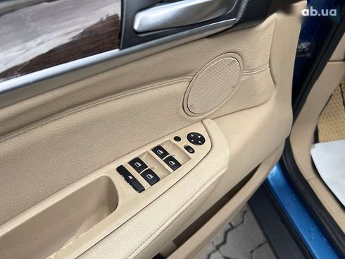BMW X5 2011 - фото 11