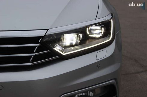 Volkswagen Passat 2015 - фото 15