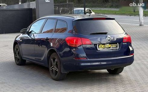 Opel Astra 2011 - фото 4