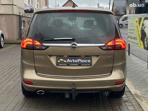 Opel Zafira 2013 - фото 8