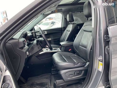 Ford Explorer 2021 - фото 24
