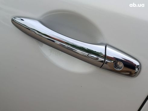 Infiniti FX-Series 2013 белый - фото 16