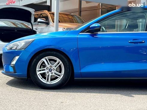 Ford Focus 2020 - фото 11