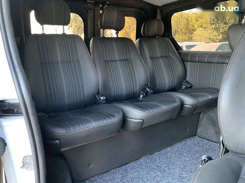 Opel Vivaro 2017 - фото 29