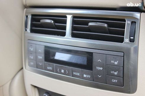 Lexus LX 2010 - фото 22