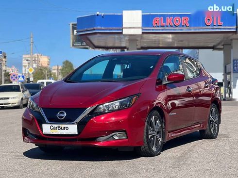 Nissan Leaf 2021 - фото 7