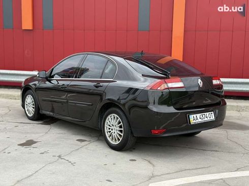 Renault Laguna 2011 - фото 14