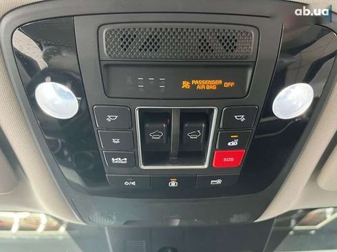 Kia Carnival 2023 - фото 20