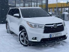 Продаж вживаних авто 2015 року - купити на Автобазарі