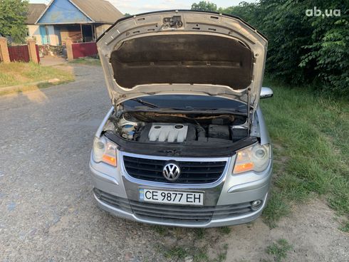 Volkswagen Touran 2006 серый - фото 27