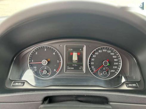 Volkswagen Multivan 2015 - фото 23
