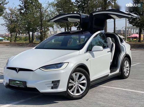 Tesla Model X 2017 - фото 7