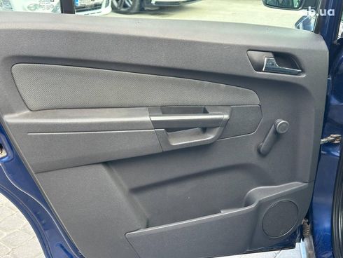 Opel Zafira 2006 синий - фото 23