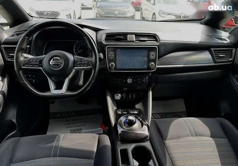 Nissan Leaf 2020 - фото 18