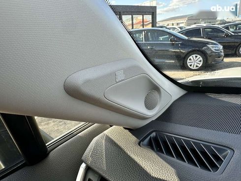 Toyota RAV4 2020 - фото 29