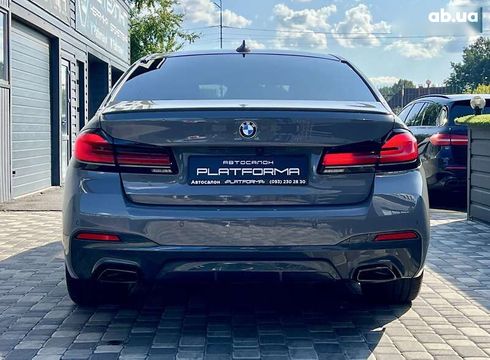 BMW 5 серия 2020 - фото 9