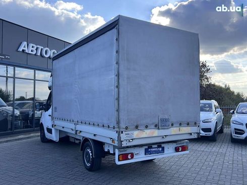 Renault Master 2017 - фото 26