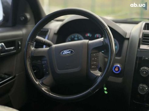 Ford Escape 2011 - фото 16