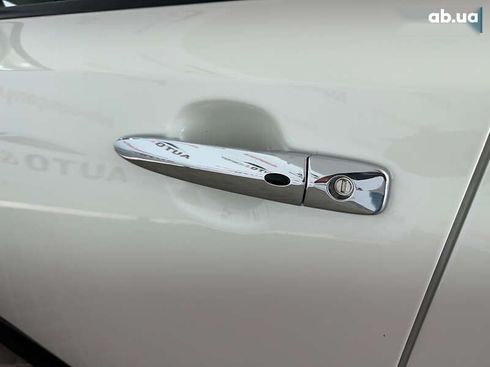 Nissan Leaf 2018 - фото 30