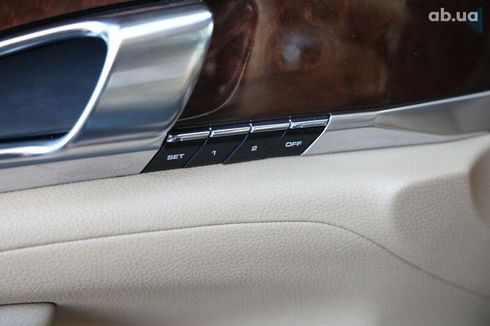 Porsche Panamera 2011 - фото 21