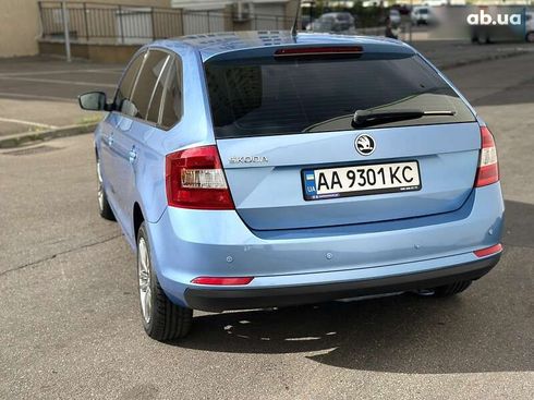 Skoda Spaceback 2015 - фото 27