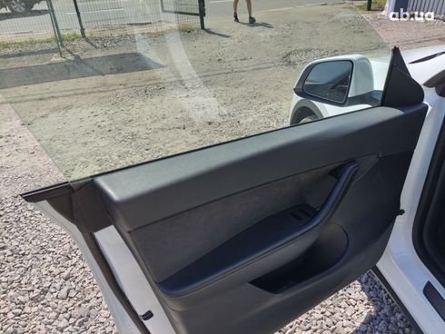 Tesla Model Y 2021 белый - фото 10