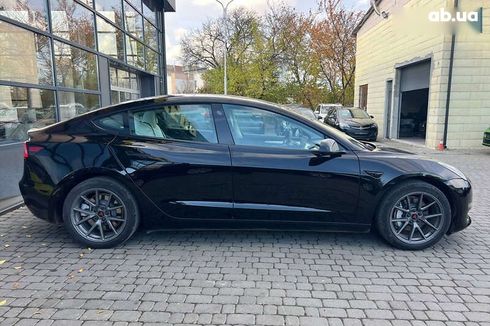 Tesla Model 3 2023 - фото 8
