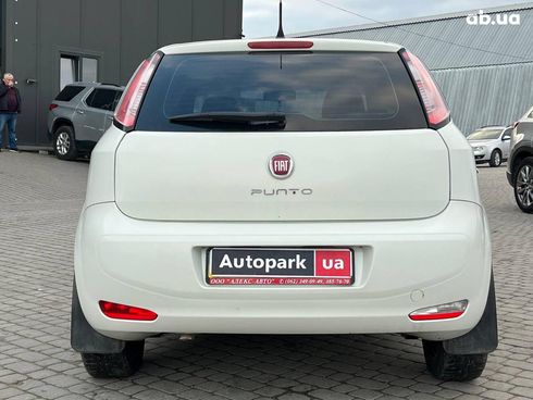 Fiat grande punto 2012 белый - фото 6