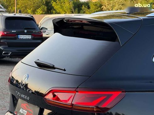 Volkswagen Touareg 2022 - фото 25