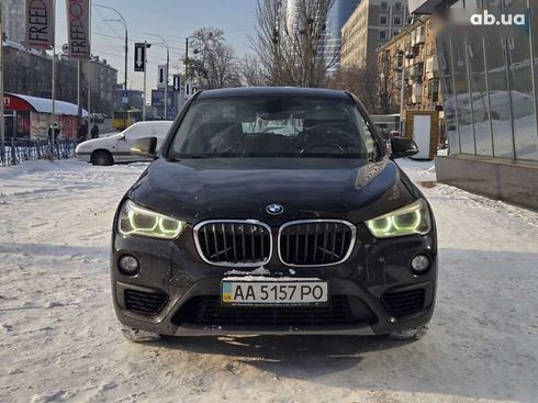 BMW X1 2017 - фото 3