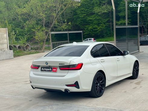 BMW 3 серия 2019 белый - фото 5