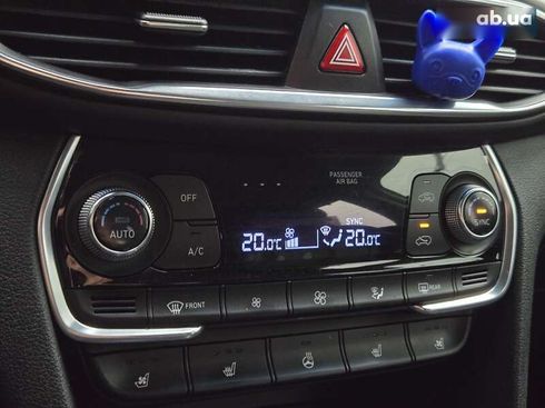 Hyundai Santa Fe 2018 - фото 29