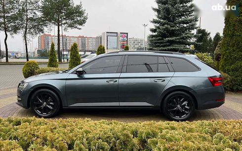 Skoda Superb 2020 - фото 4