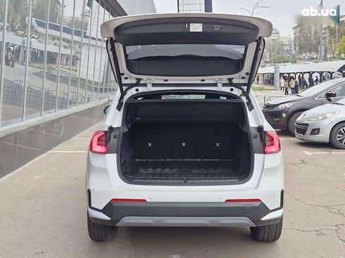 BMW X1 2023 - фото 25