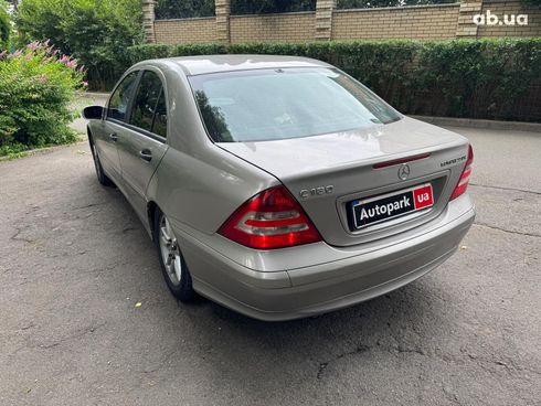 Mercedes-Benz C-Класс 2005 серый - фото 7