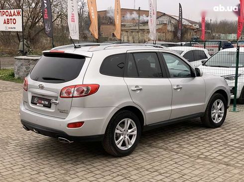 Hyundai Santa Fe 2011 - фото 14