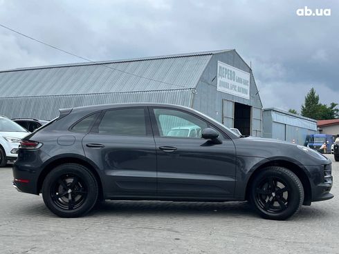 Porsche Macan 2020 серый - фото 45