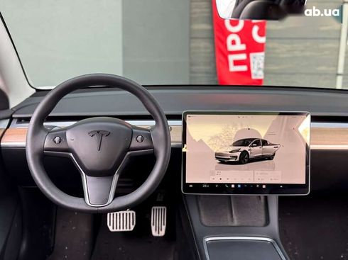 Tesla Model 3 2022 - фото 18