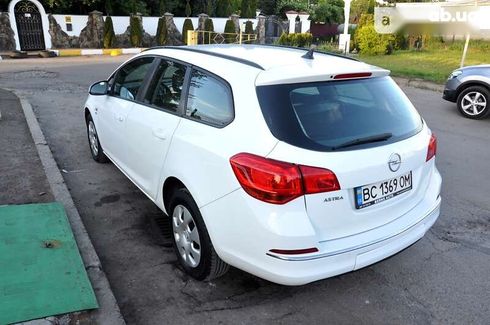 Opel Astra 2013 - фото 9
