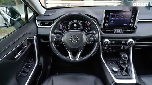 Toyota RAV4 2019 - фото 9