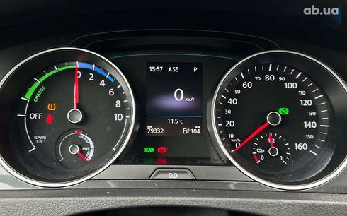 Volkswagen e-Golf 2019 - фото 19